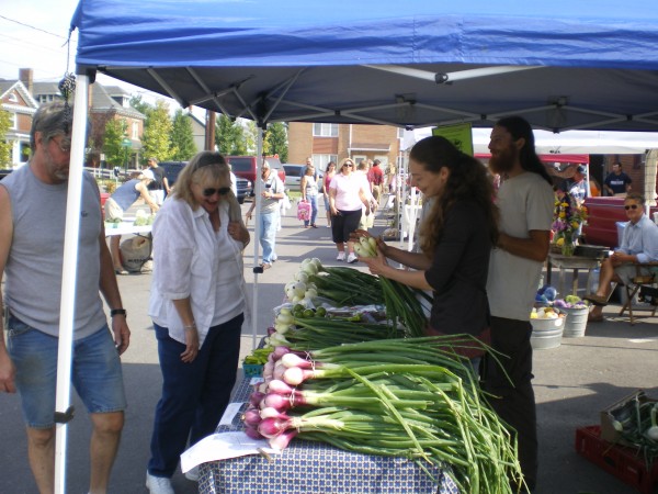 Coca-Cola and ice: exploring what it means to be ‘local food’