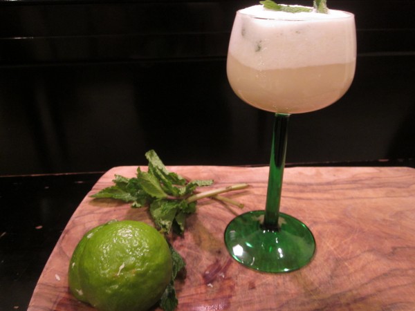 Celebrate New Year’s Eve with a family friendly pineapple, lime, coconut, and mint ‘mocktail’